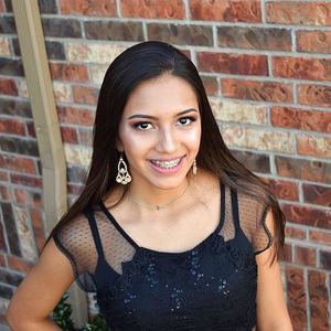 Meet your Posher, Isabelle